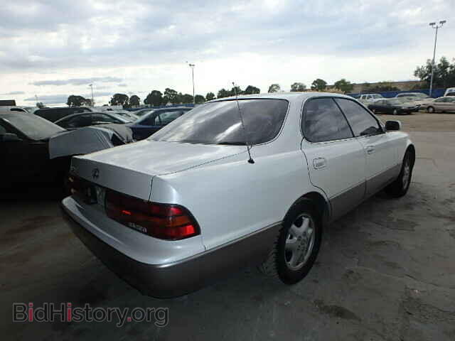 1993 LEXUS ES300 - VIN: JT8VK13T6P0202751 - Photo 4