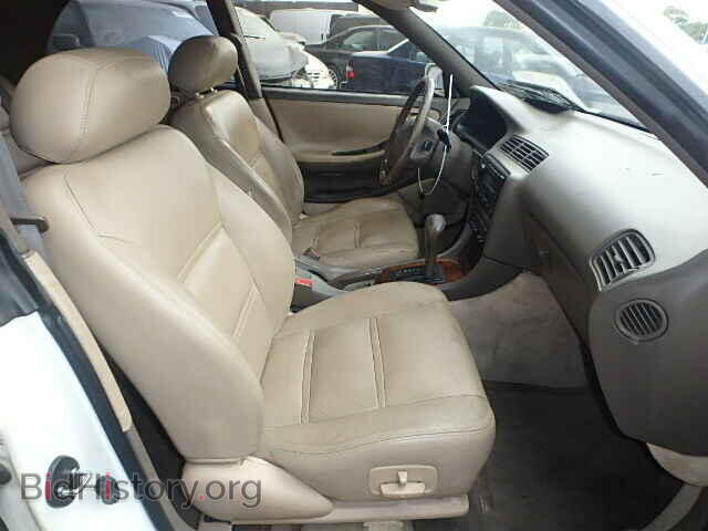 1993 LEXUS ES300 - VIN: JT8VK13T6P0202751 - Photo 5