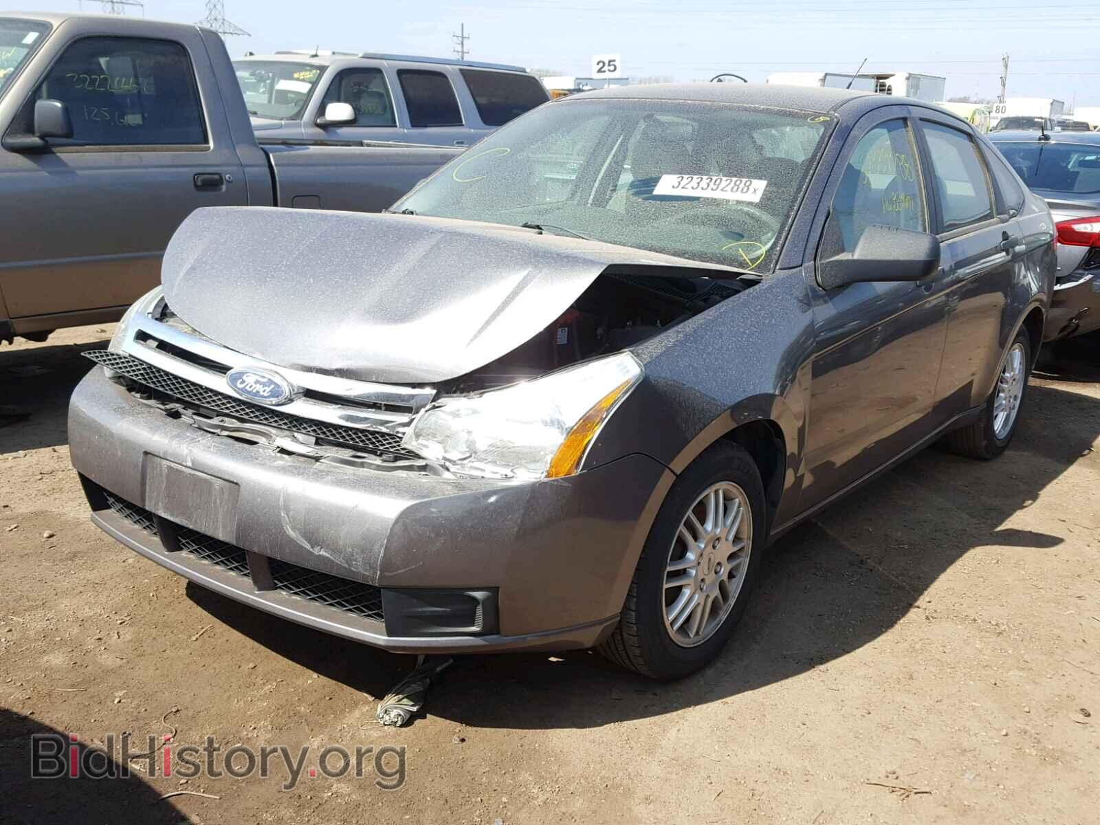 2011 FORD FOCUS SE - VIN: 1FAHP3FN4BW133451 - Фото 2