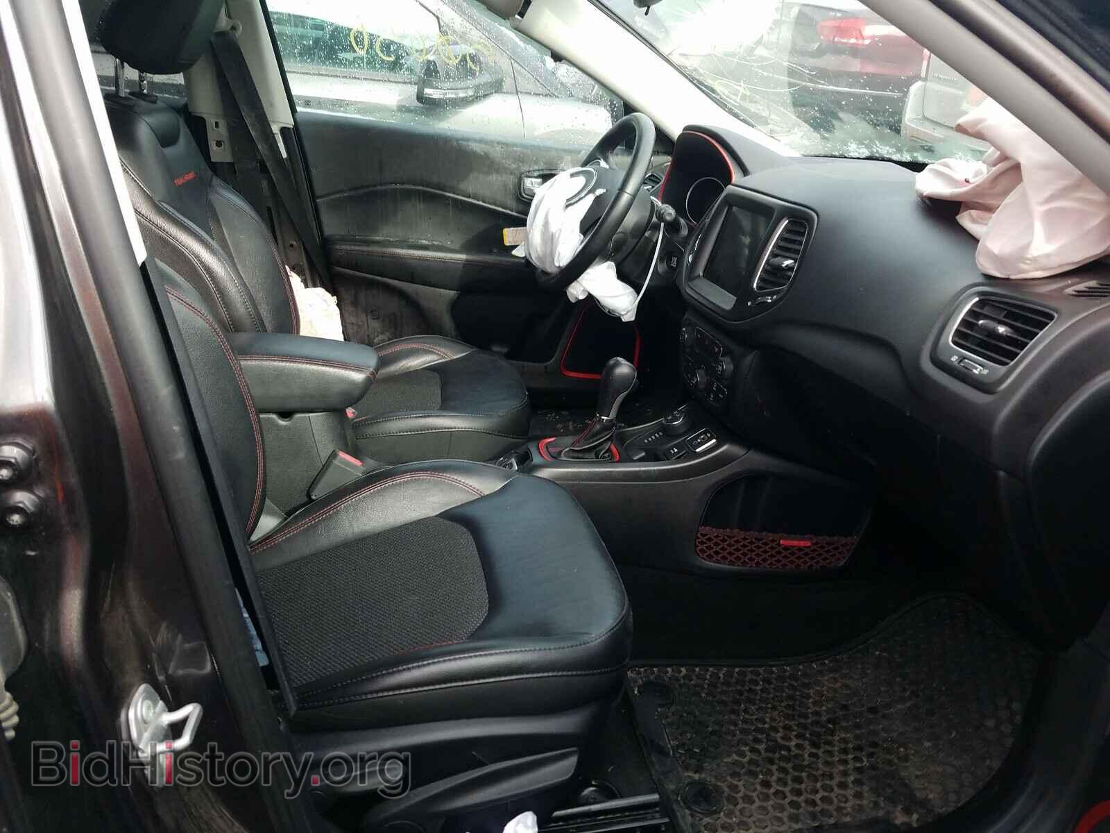 2018 JEEP COMPASS - VIN: 3C4NJDDB1JT450833 - Фото 5