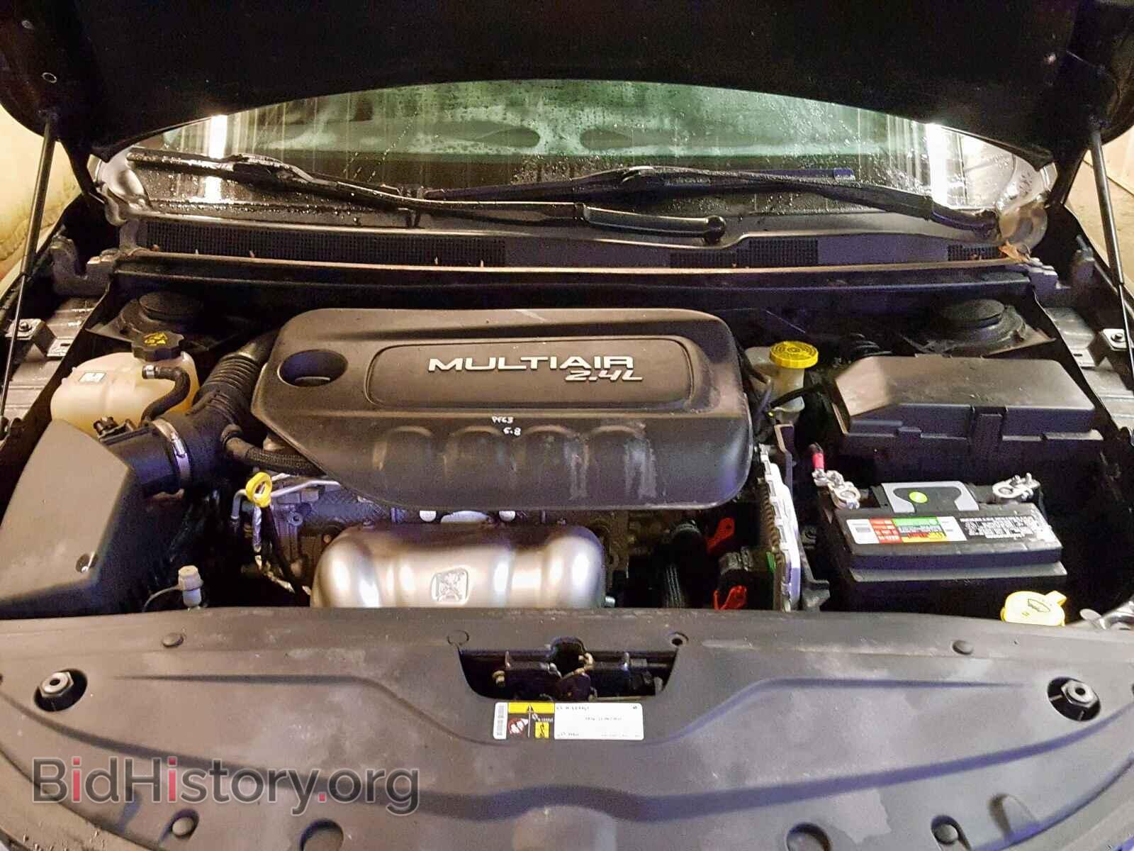 2016 CHRYSLER 200 - VIN: 1C3CCCAB3GN177519 - Photo 7