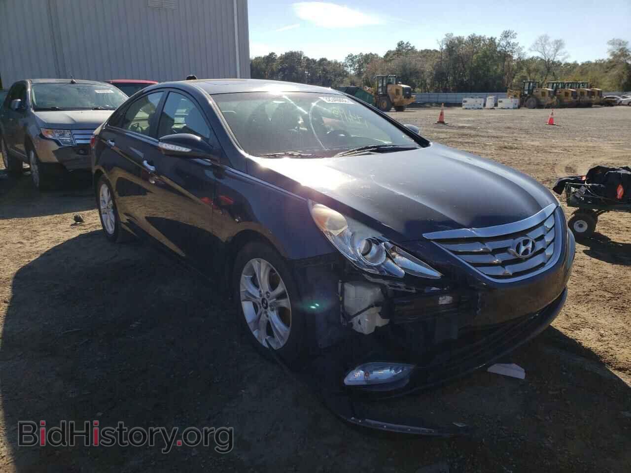 Photo 5NPEC4AC0BH166893 - HYUNDAI SONATA 2011