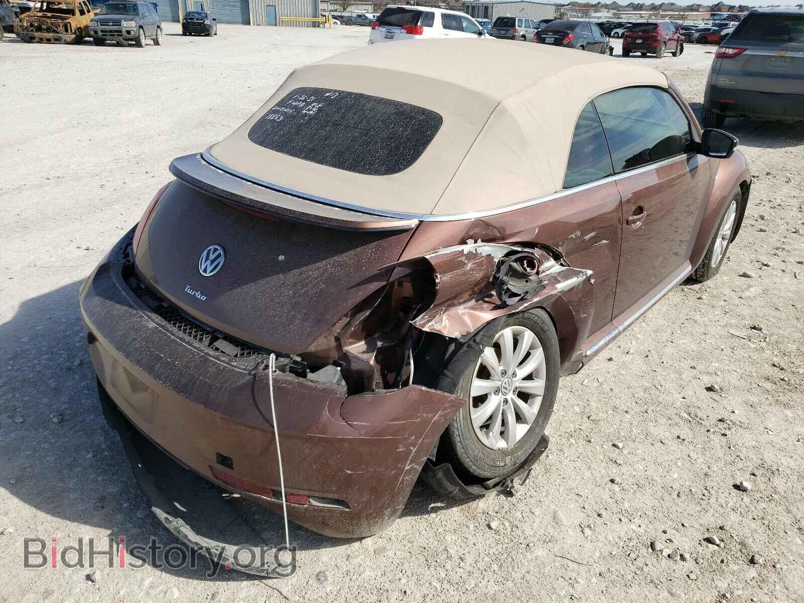 2017 VOLKSWAGEN BEETLE - VIN: 3VW517AT5HM804840 - Фото 4