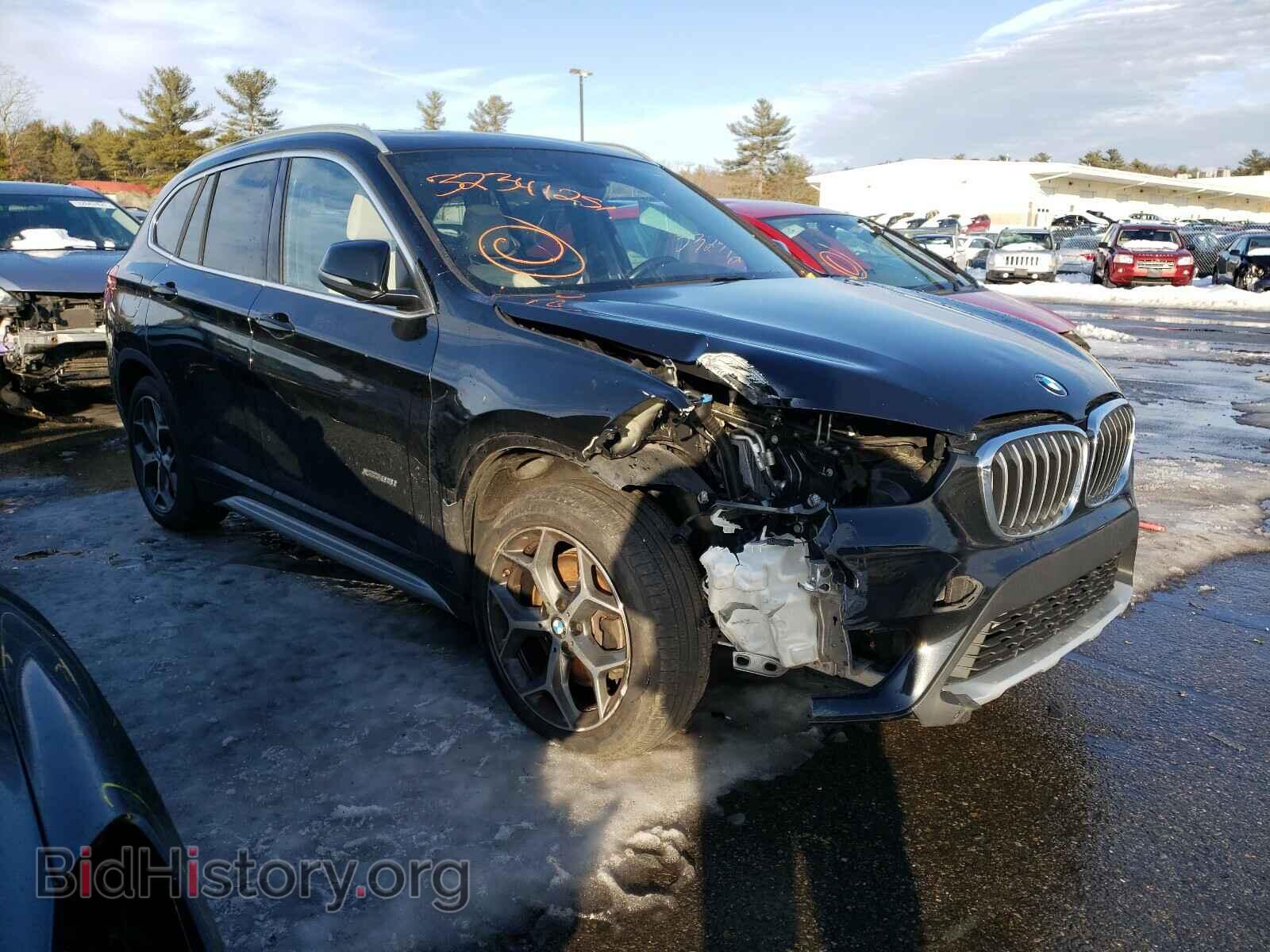Photo WBXHT3C33H5F81807 - BMW X1 2017