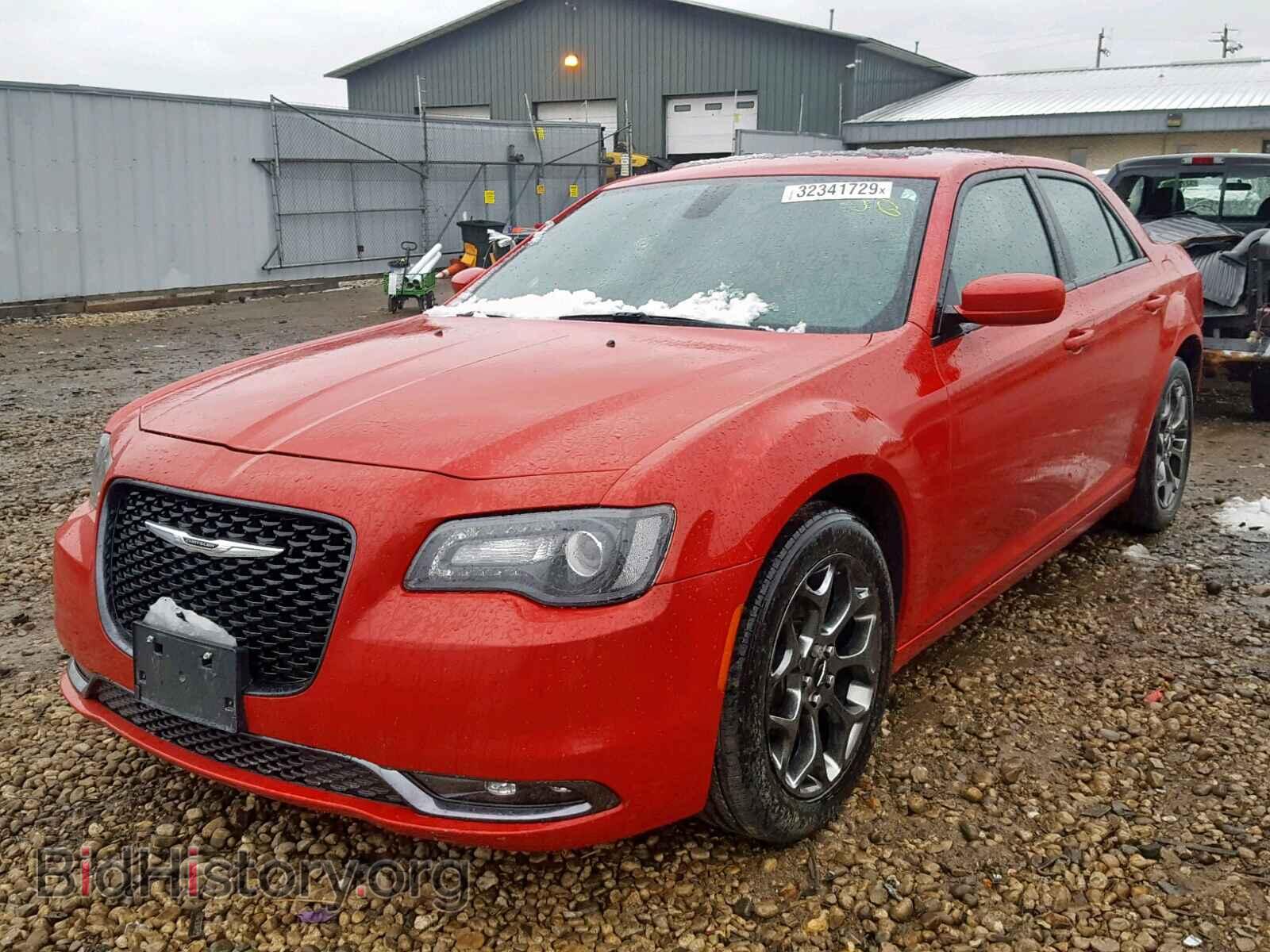 2015 CHRYSLER 300 - VIN: 2C3CCAGGXFH892280 - Фото 2