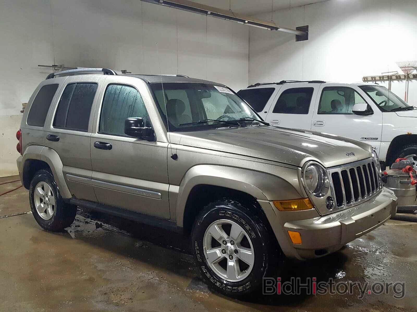 Фотография 1J4GL58K37W523362 - JEEP LIBERTY 2007