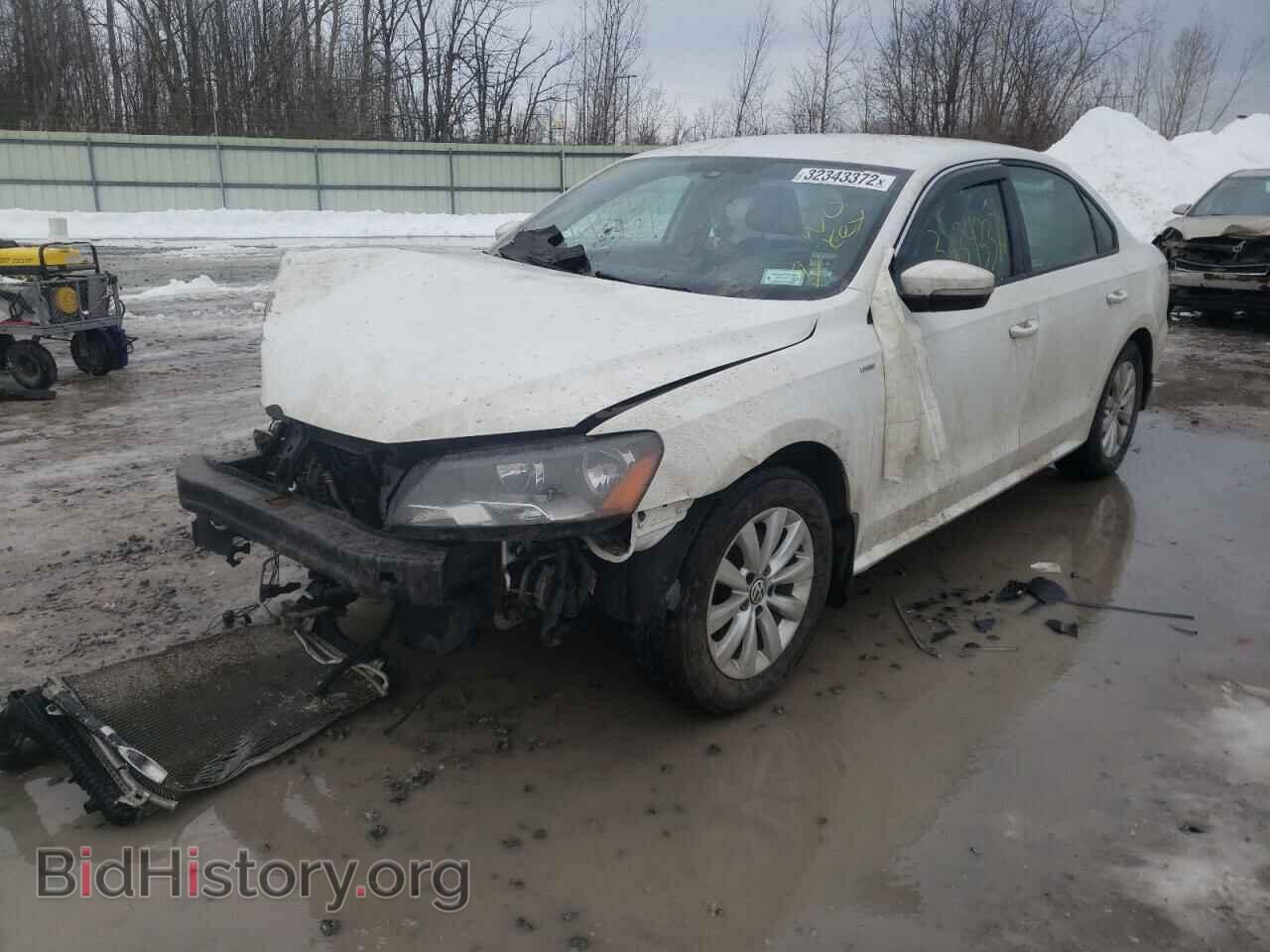 2015 VOLKSWAGEN PASSAT - VIN: 1VWAT7A30FC010092 - Фото 2