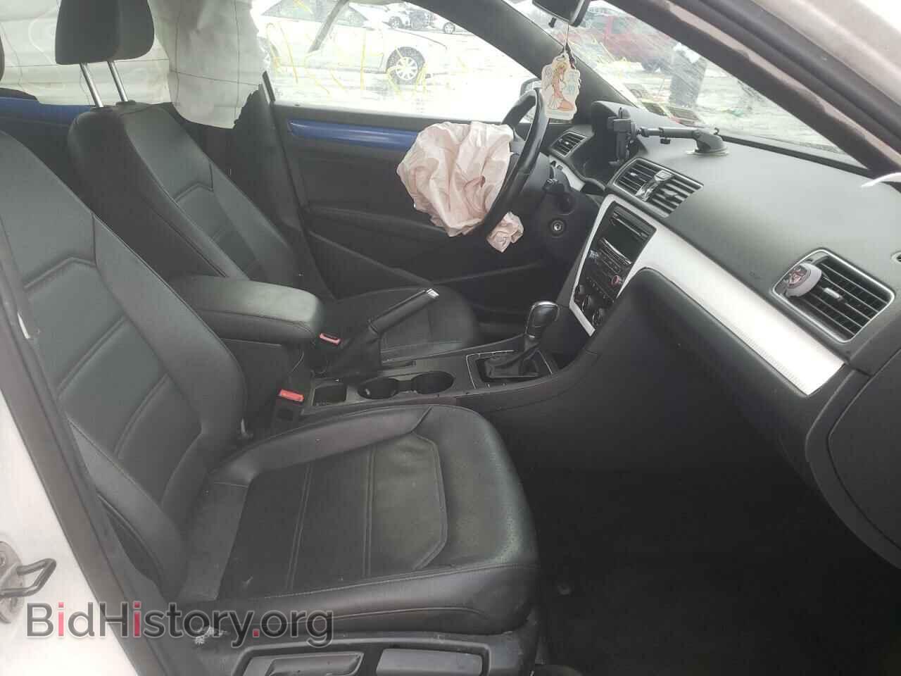 2015 VOLKSWAGEN PASSAT - VIN: 1VWAT7A30FC010092 - Фото 5