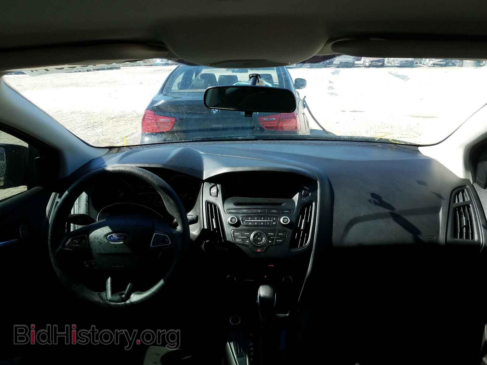 2017 FORD FOCUS - VIN: 1FADP3F24HL274681 - Photo 9
