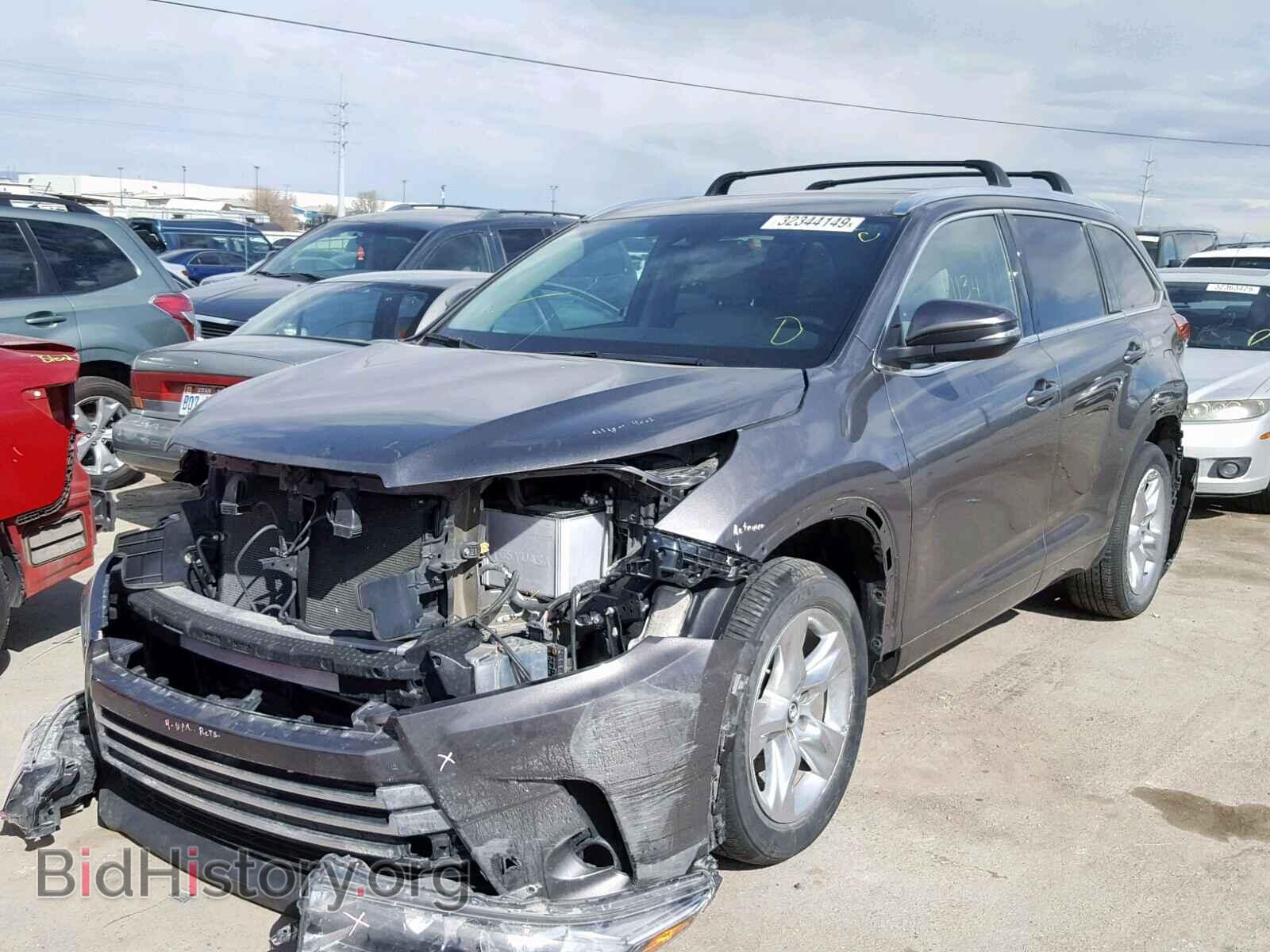2017 TOYOTA HIGHLANDER - VIN: 5TDDZRFH9HS445595 - Фото 2