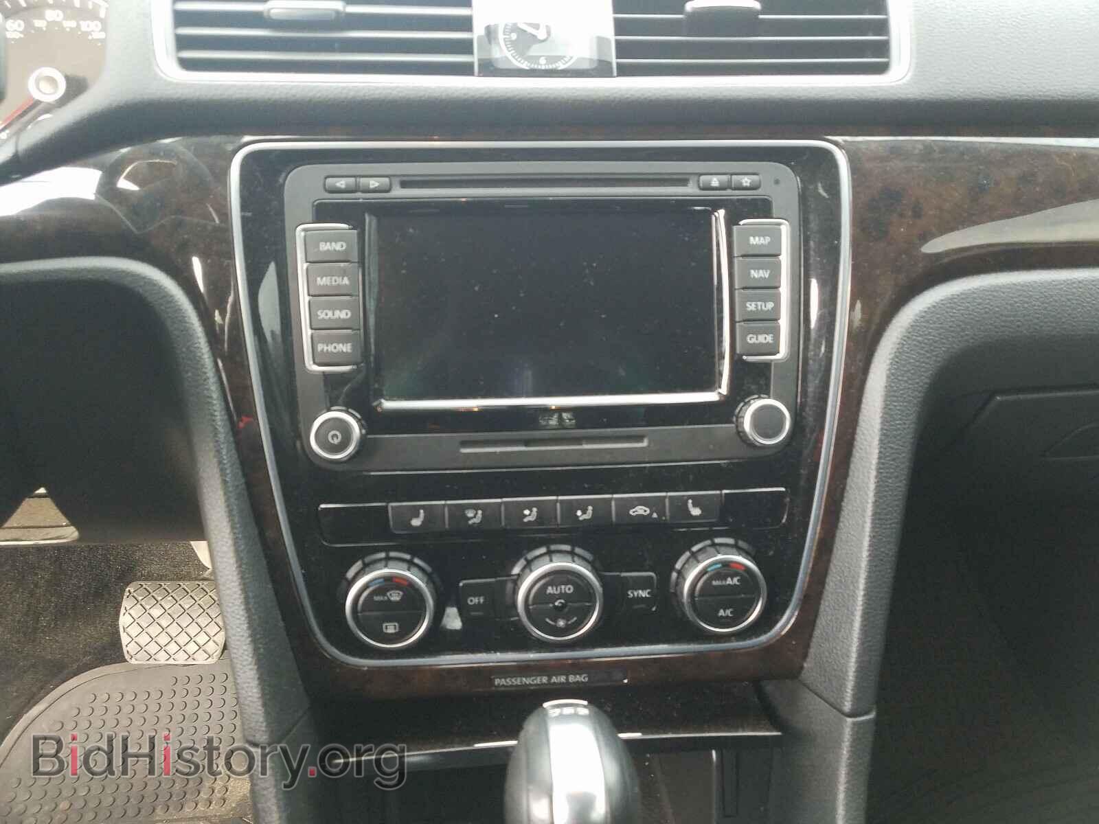 2014 VOLKSWAGEN PASSAT - VIN: 1VWCN7A32EC084325 - Фото 9