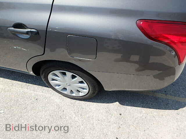 2013 NISSAN VERSA - VIN: 3N1CN7AP2DL889513 - Фото 9