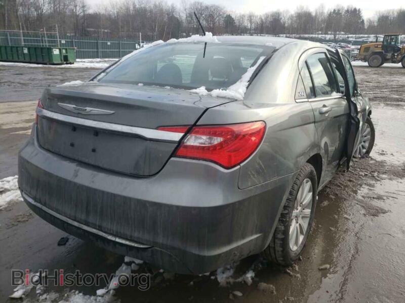 2013 Chrysler 200 (VIN 1C3CCBBB8DN595983) — фото 4 из 10
