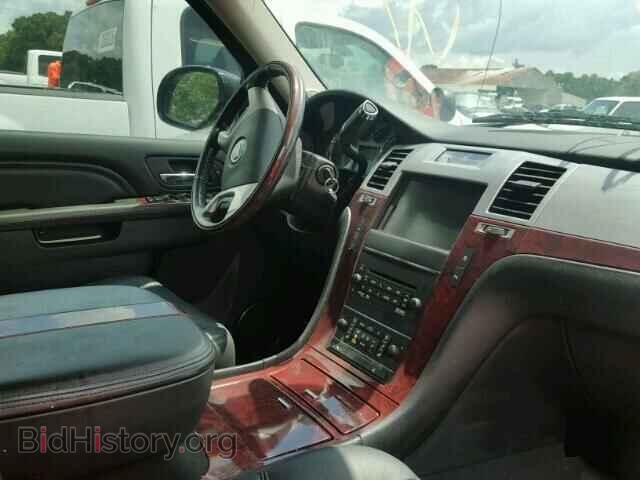 2011 CADILLAC ESCALADE - VIN: 1GYS4CEF6BR297814 - Фото 5