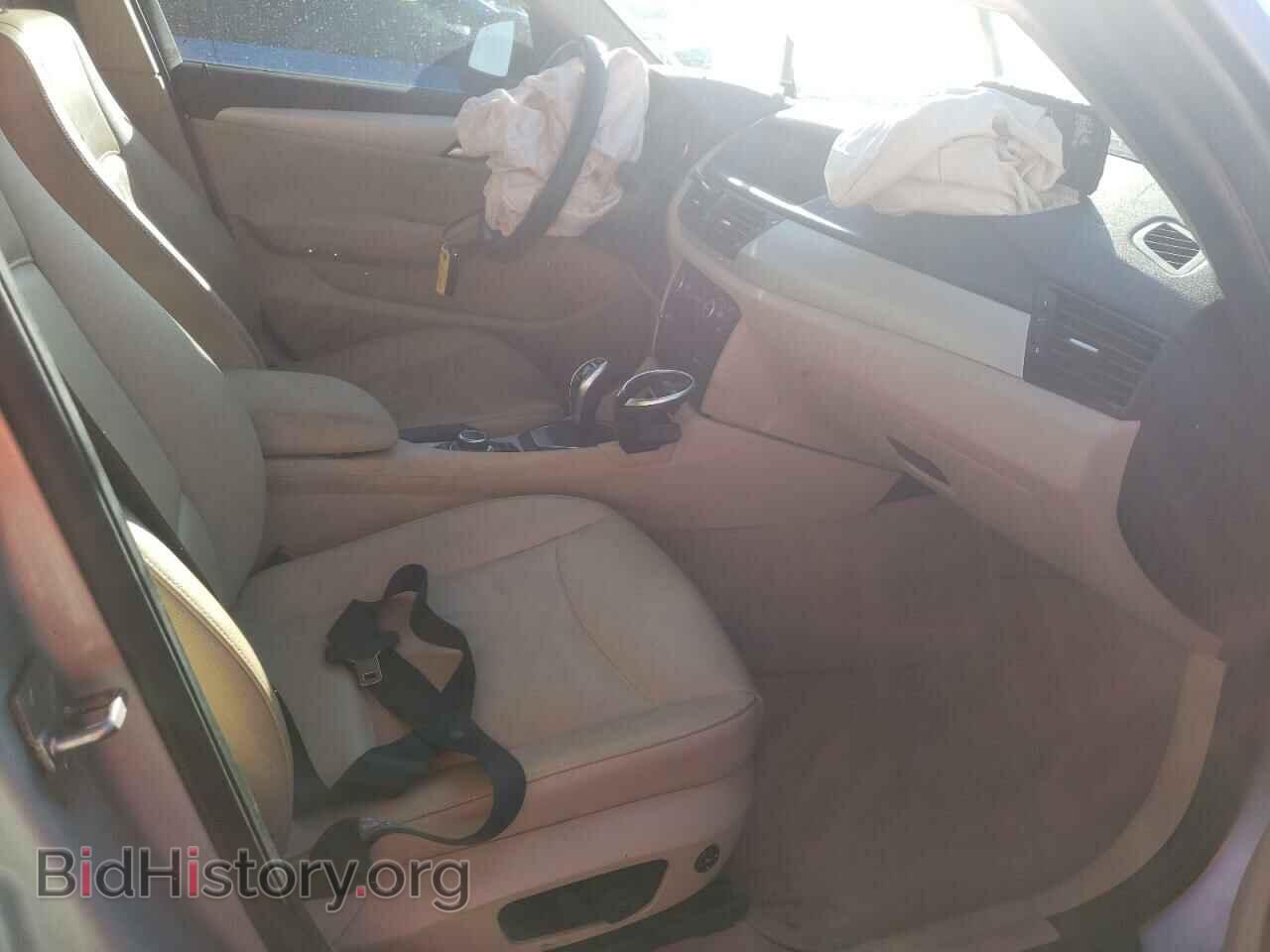 2014 BMW X1 - VIN: WBAVL1C53EVR93396 - Фото 5