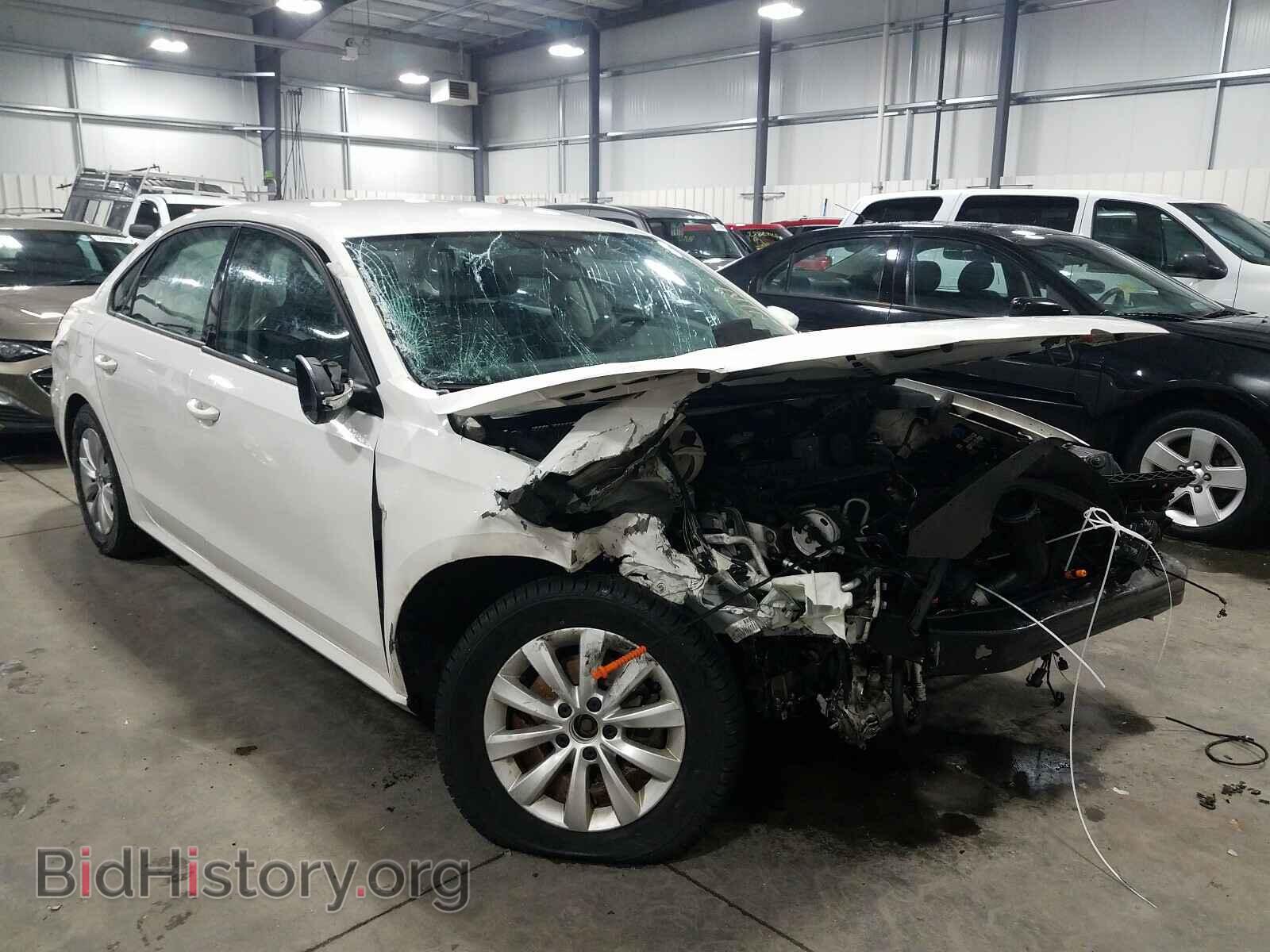 Photo 1VWAH7A33CC038904 - VOLKSWAGEN PASSAT 2012