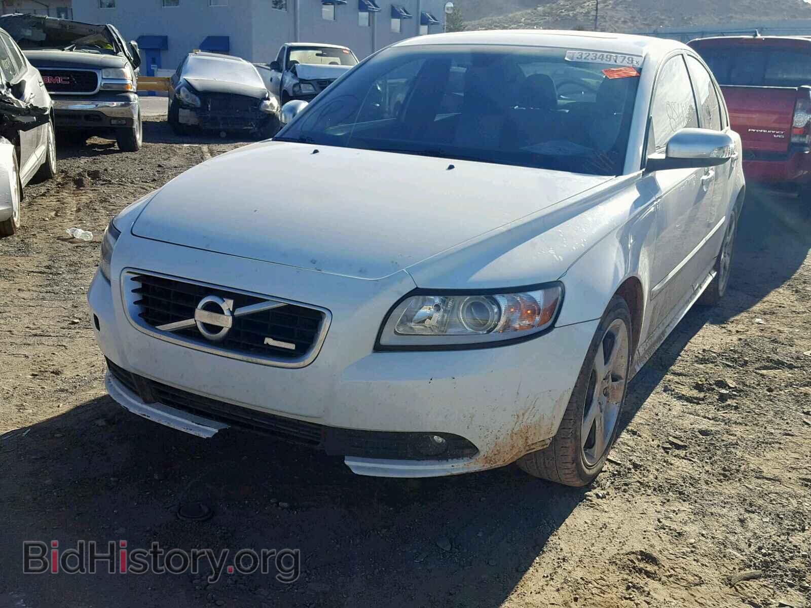2011 VOLVO S40 - VIN: YV1672MS7B2547362 - Фото 2