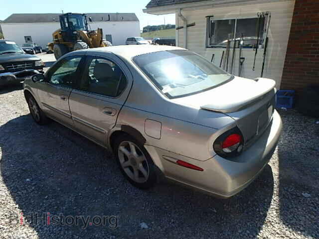 2000 NISSAN MAXIMA - VIN: JN1CA31A2YT017348 - Фото 3