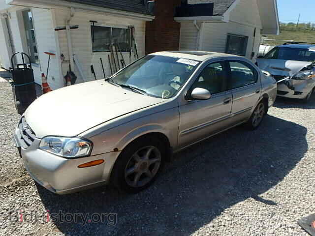 2000 NISSAN MAXIMA - VIN: JN1CA31A2YT017348 - Фото 10
