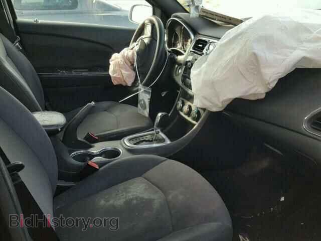 2012 CHRYSLER 200 - VIN: 1C3CCBAB2CN256703 - Photo 5