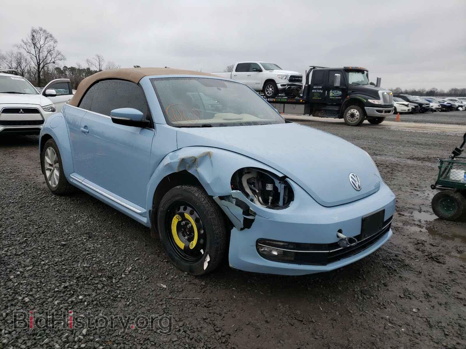 Photo 3VW5L7AT2DM803276 - VOLKSWAGEN BEETLE 2013