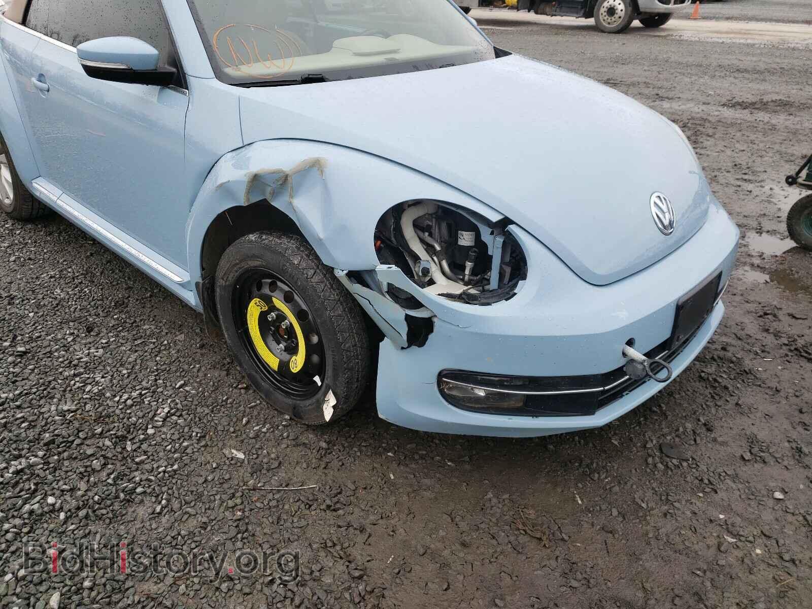 2013 VOLKSWAGEN BEETLE - VIN: 3VW5L7AT2DM803276 - Фото 9