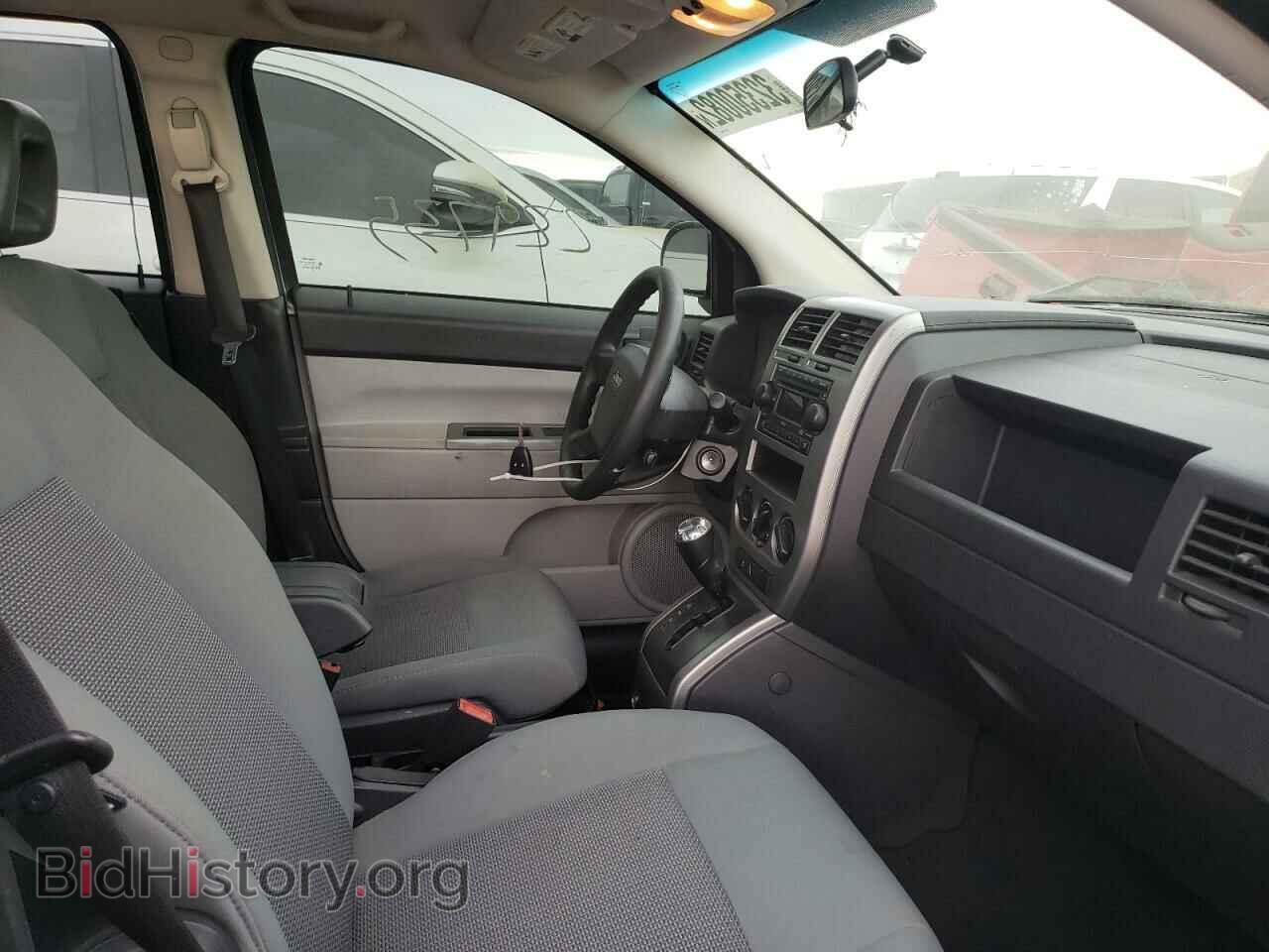 2007 JEEP COMPASS - VIN: 1J8FF47WX7D265563 - Photo 5