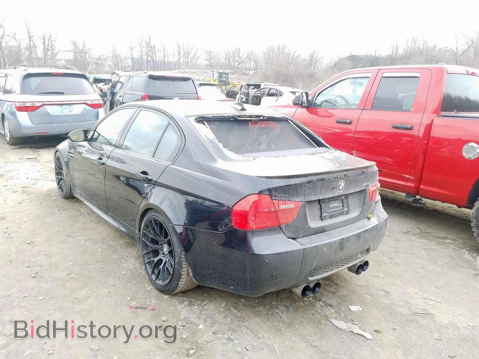 2011 BMW M3 - VIN: WBSPM9C59BE203398 - Фото 3
