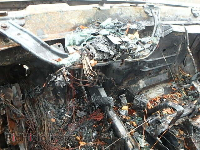 2002 CADILLAC ESCALADE - VIN: 1GYEC63T52R237579 - Фото 8