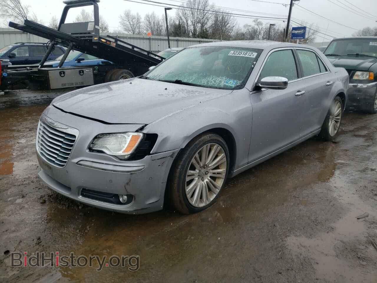 2013 CHRYSLER 300 - VIN: 2C3CCAET7DH600470 - Фото 2