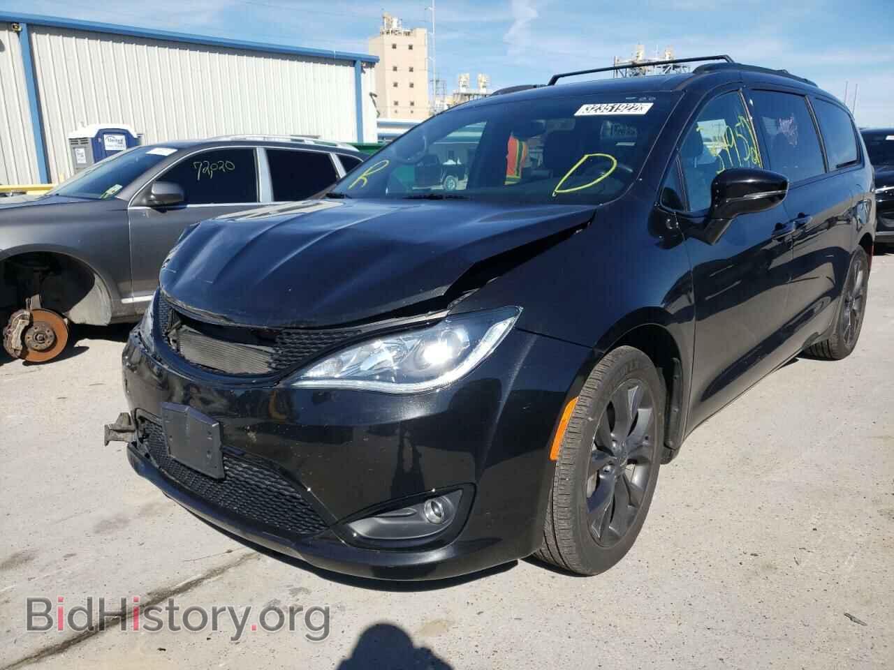 2019 CHRYSLER PACIFICA - VIN: 2C4RC1GG5KR569734 - Photo 2