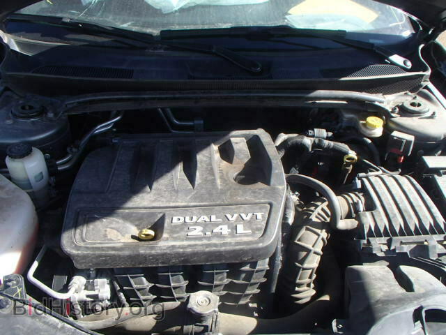 2012 CHRYSLER 200 - VIN: 1C3CCBAB1CN317412 - Photo 7