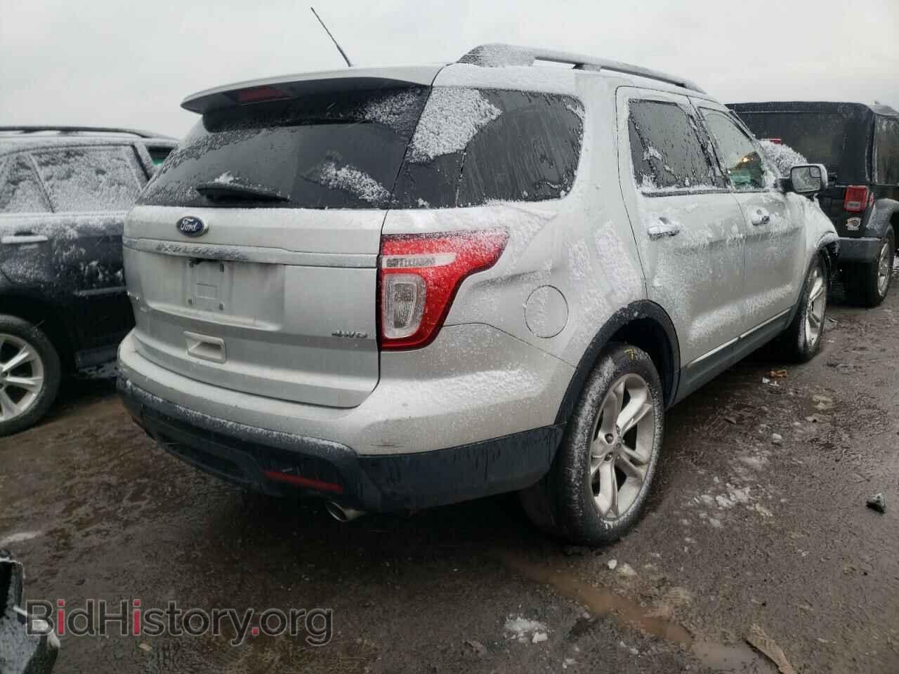 2011 FORD EXPLORER - VIN: 1FMHK8F82BGA25318 - Photo 4