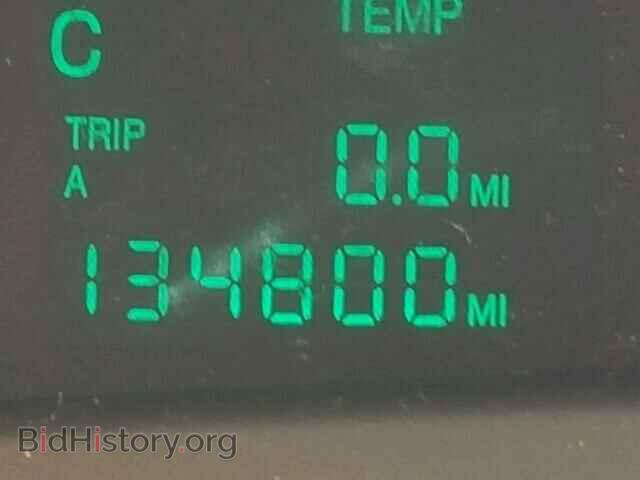 2000 CADILLAC DEVILLE - VIN: 1G6KD54Y4YU270009 - Photo 8