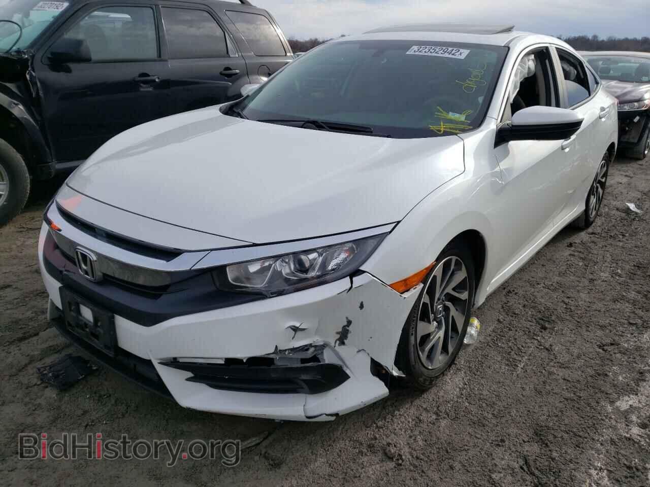 2018 HONDA CIVIC - VIN: 19XFC2F79JE011590 - Фото 2