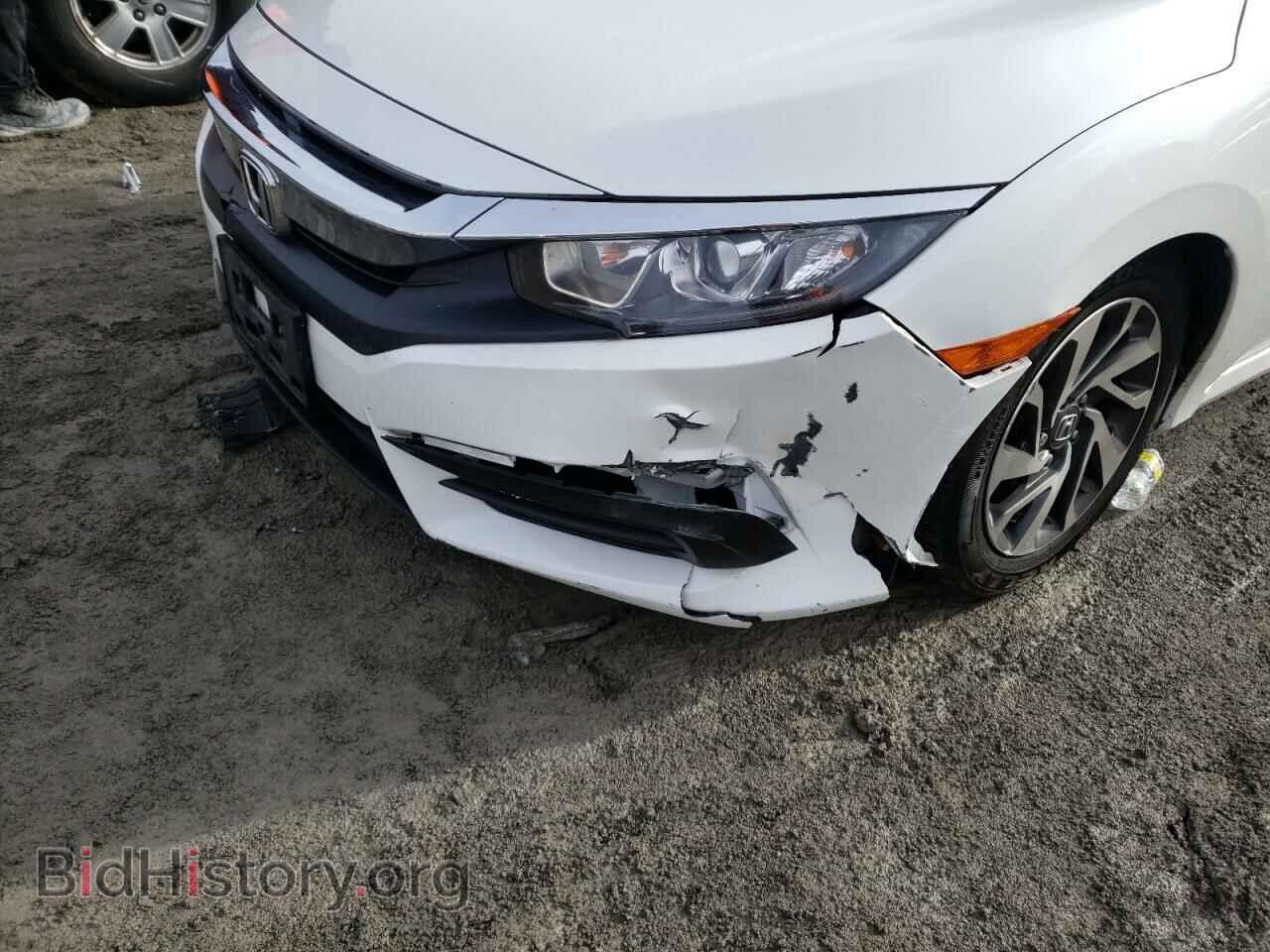 2018 HONDA CIVIC - VIN: 19XFC2F79JE011590 - Фото 9