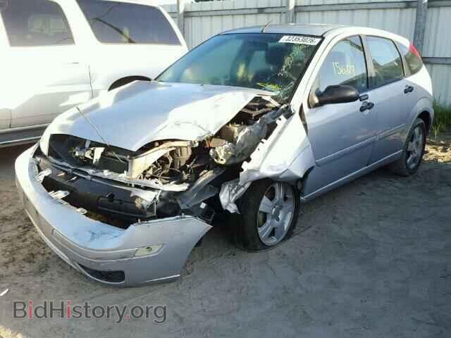 2005 FORD FOCUS - VIN: 3FAFP37N65R154573 - Фото 2