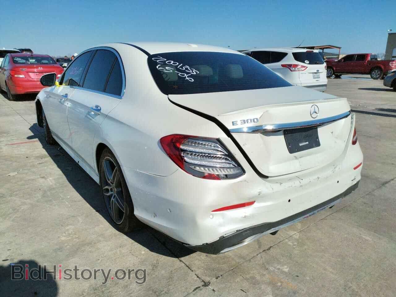 2018 MERCEDES-BENZ E-CLASS - VIN: WDDZF4JB2JA349076 - Фото 3