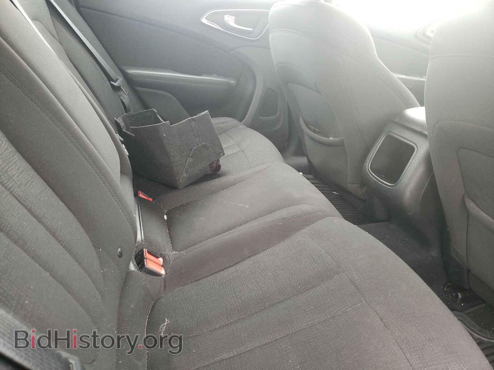 2016 CHRYSLER 200 - VIN: 1C3CCCABXGN165593 - Фото 6