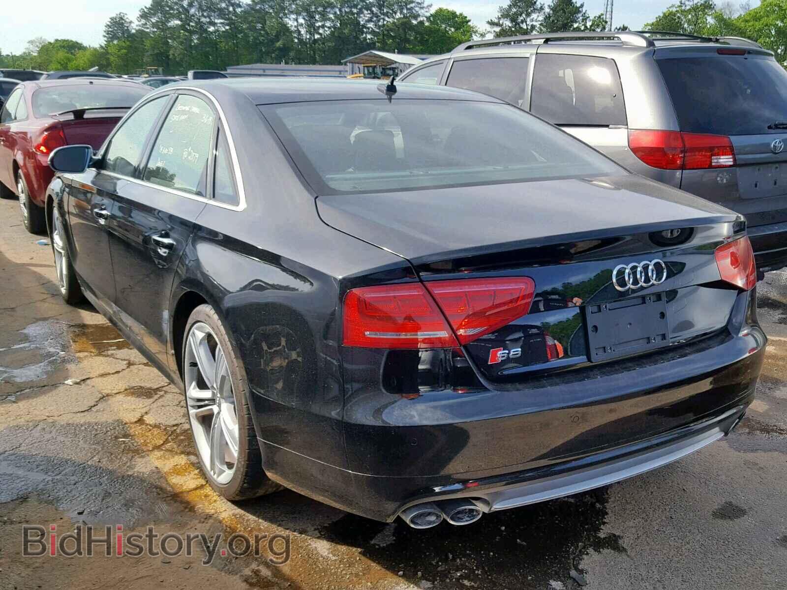 2014 AUDI S8 - VIN: WAUD2AFDXEN004138 - Фото 3