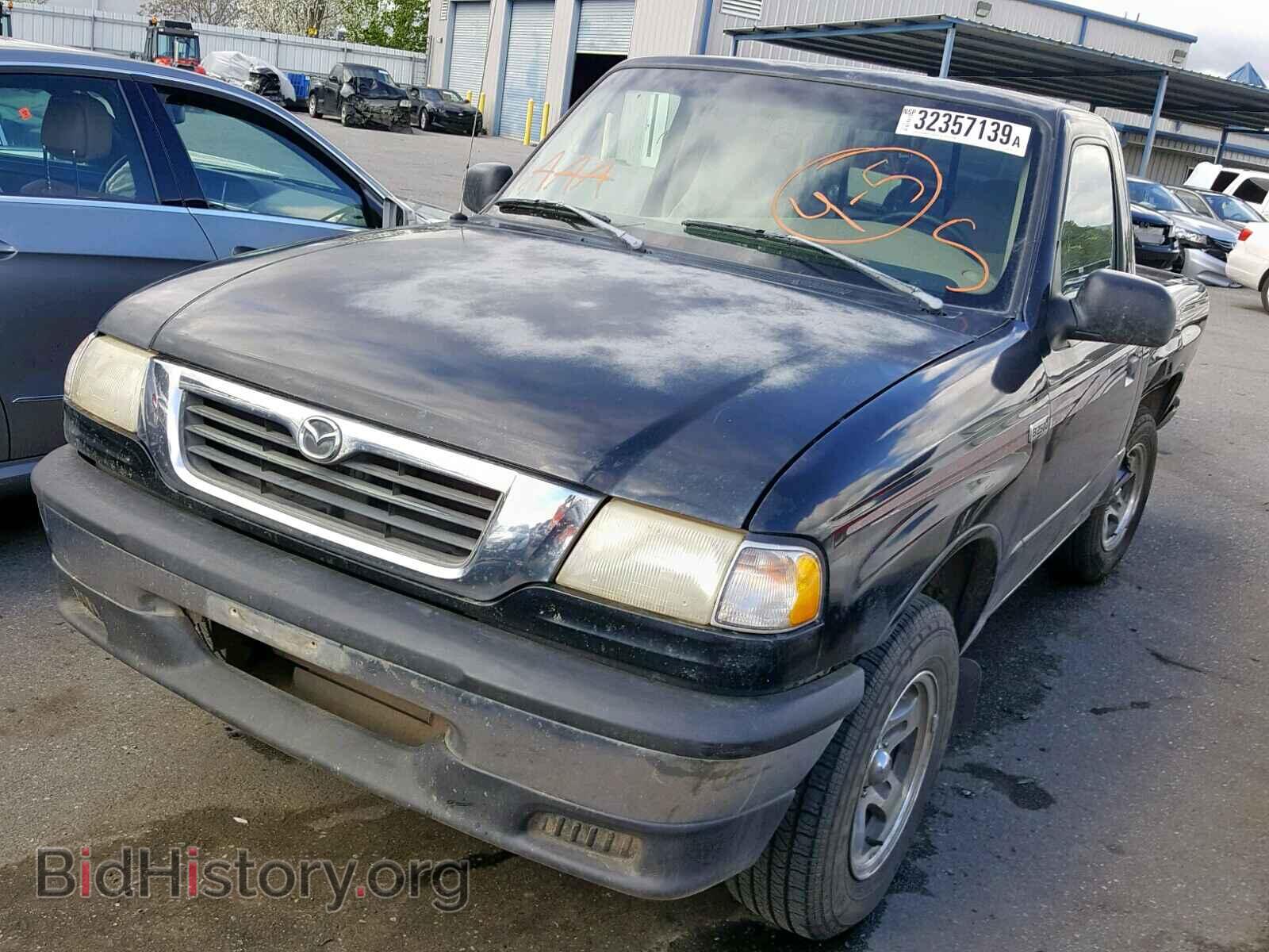 1998 MAZDA B2500 - VIN: 4F4YR12C6WTM41328 - Фото 2