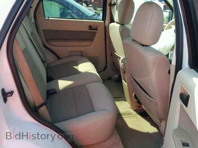 2009 FORD ESCAPE - VIN: 1FMCU03749KA57714 - Фото 6