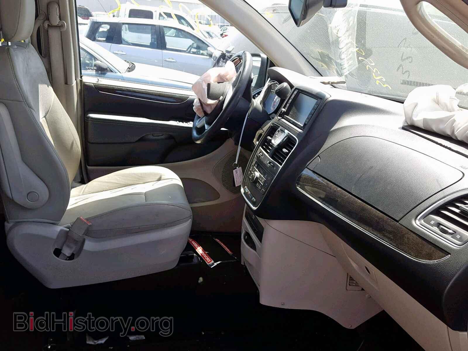 2013 CHRYSLER TOWN & COU - VIN: 2C4RC1GG8DR711044 - Фото 5