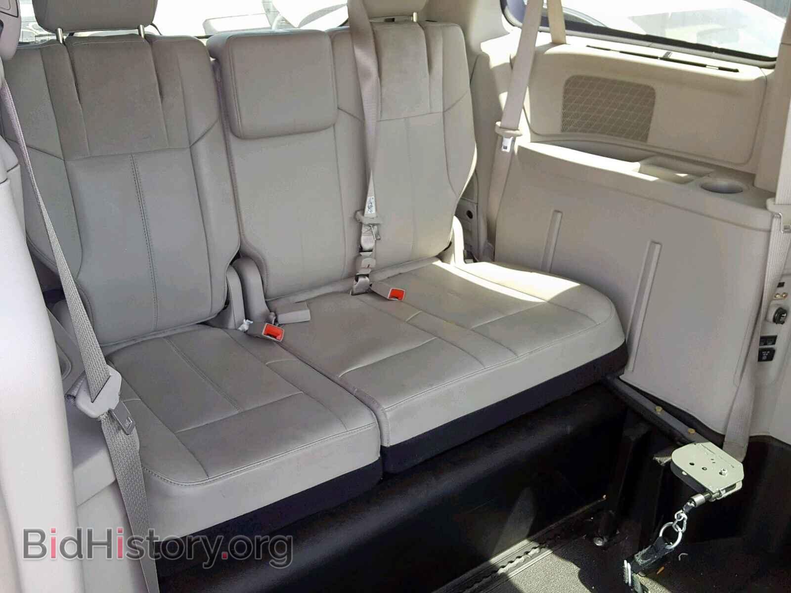 2013 CHRYSLER TOWN & COU - VIN: 2C4RC1GG8DR711044 - Фото 9