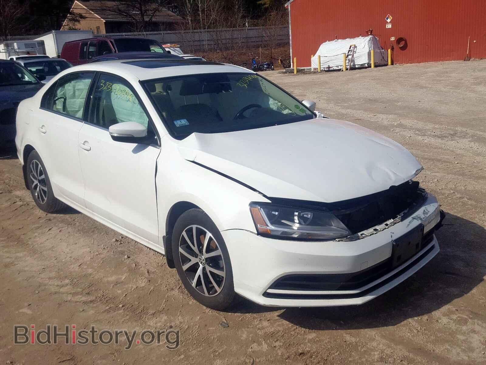 Фотография 3VWB67AJ7HM235394 - VOLKSWAGEN JETTA 2017