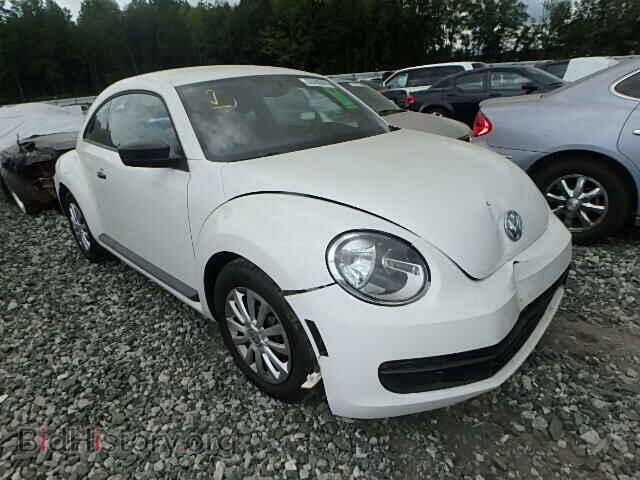 Фотография 3VWFP7AT9CM616639 - VOLKSWAGEN BEETLE 2012