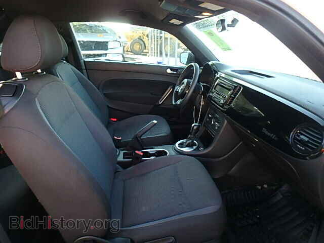 2012 VOLKSWAGEN BEETLE - VIN: 3VWFP7AT9CM616639 - Фото 5