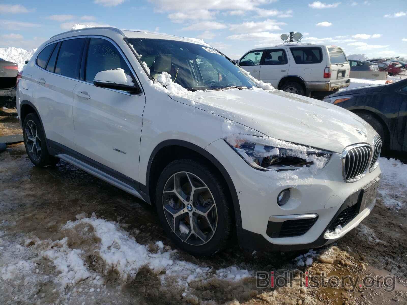 Фотография WBXHT3C36G5F66572 - BMW X1 2016