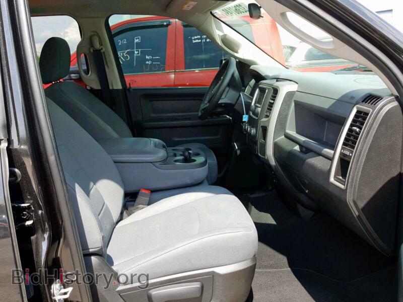 2017 RAM 1500 ST (VIN 1C6RR7FT6HS655990) — photo 5 of 10