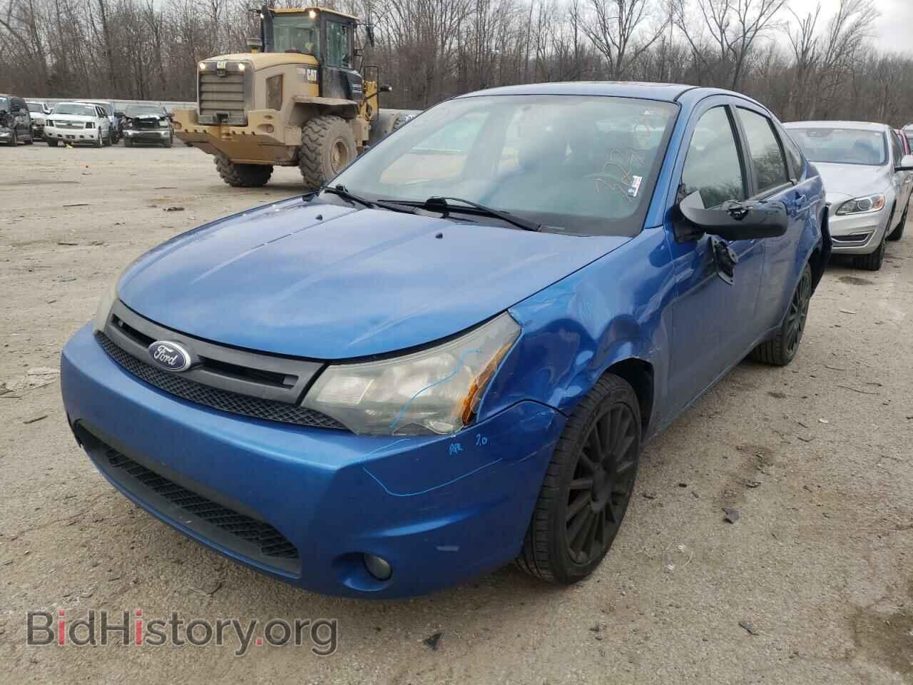 2010 FORD FOCUS - VIN: 1FAHP3GN8AW252312 - Фото 2